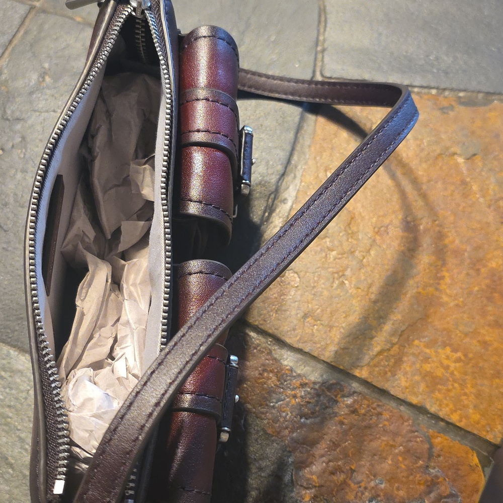 MICHAEL Michael KorsZoe Small Faded Leather Pouchette Shoulder Bag - Picture 4 of 6